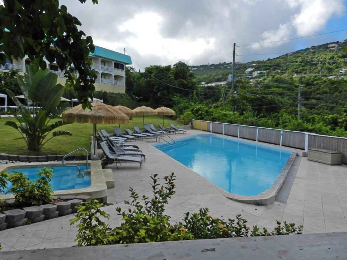Flamboyan On The Bay Resort & Villas Canaan Extérieur photo